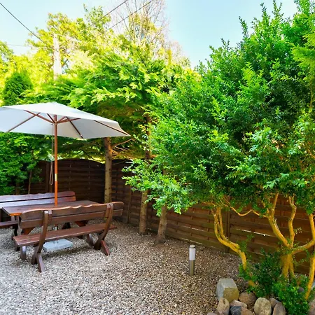 Δωμάτια σε οικογενειακή κατοικία Goscinne Marzena